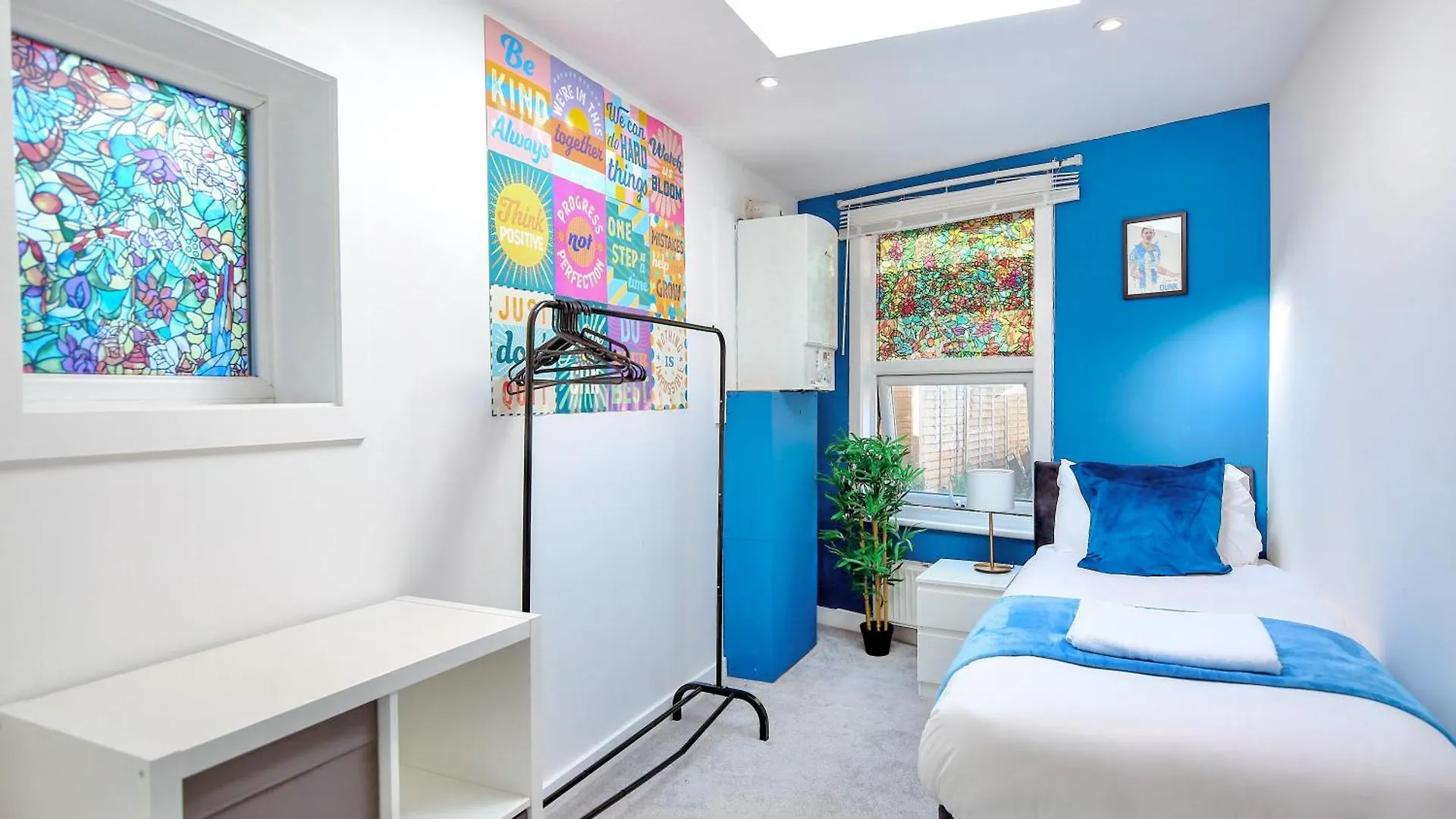 Apartment Three Bedroom House By Peacegrove Homes Short Lets & Serviced Accommodation Brighton With Free Wifi & Pet Friendly United Kingdom